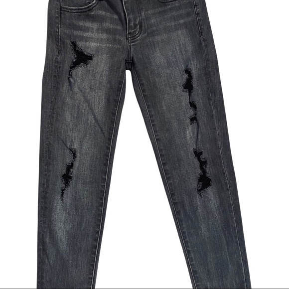 NEW | American Eagle | Super Super Stretch Washed Black Ripped Jegging | Size 0 - Picture 2 of 7